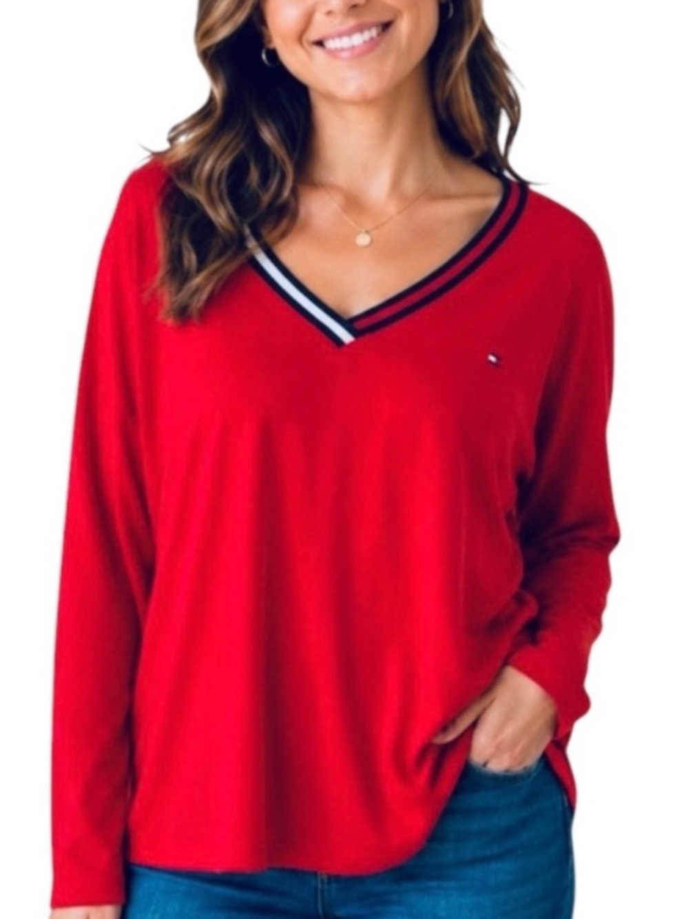 NWT Tommy Hilfiger Women’s Plus Size 3X Red V-Neck Sweater Flag Logo Cotton